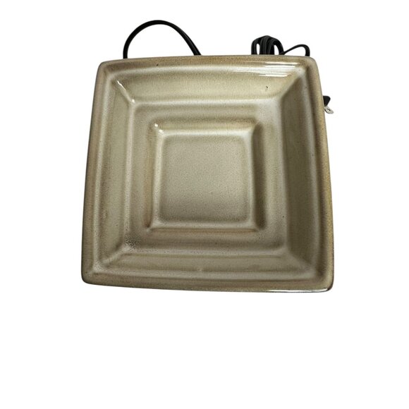 Scentsy Snapshot Full-Size Scented Warmer With Box & Bulb - Damaged Box/Writing - Picture 5 of 10